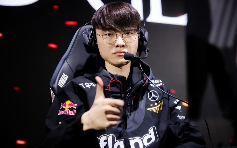 【赛前预告】2020德玛西亚杯，12月22日 BLG vs RNG